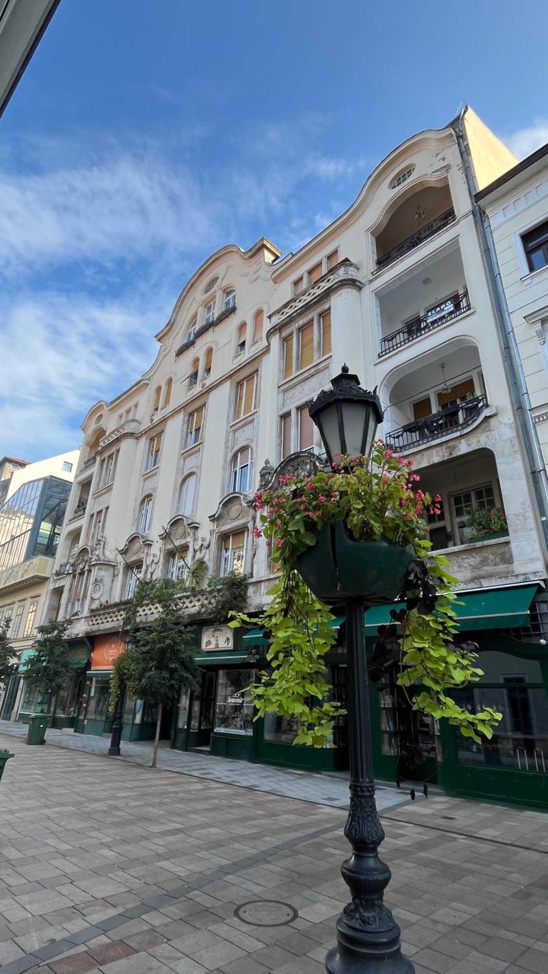 Mirage Apartments Vaci Street Budapest Eksteriør bilde